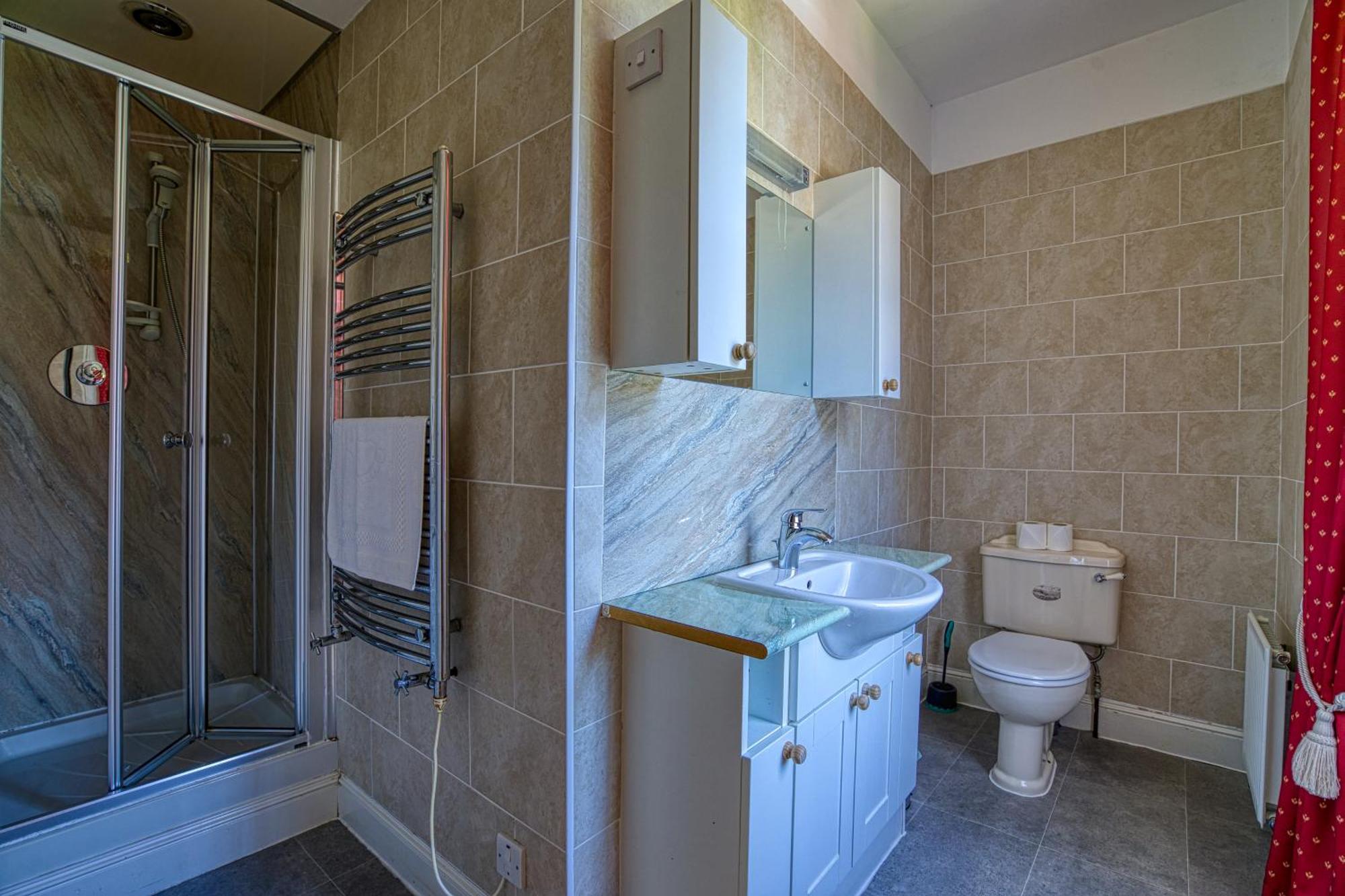 Woodlands Bed & Breakfast 3*